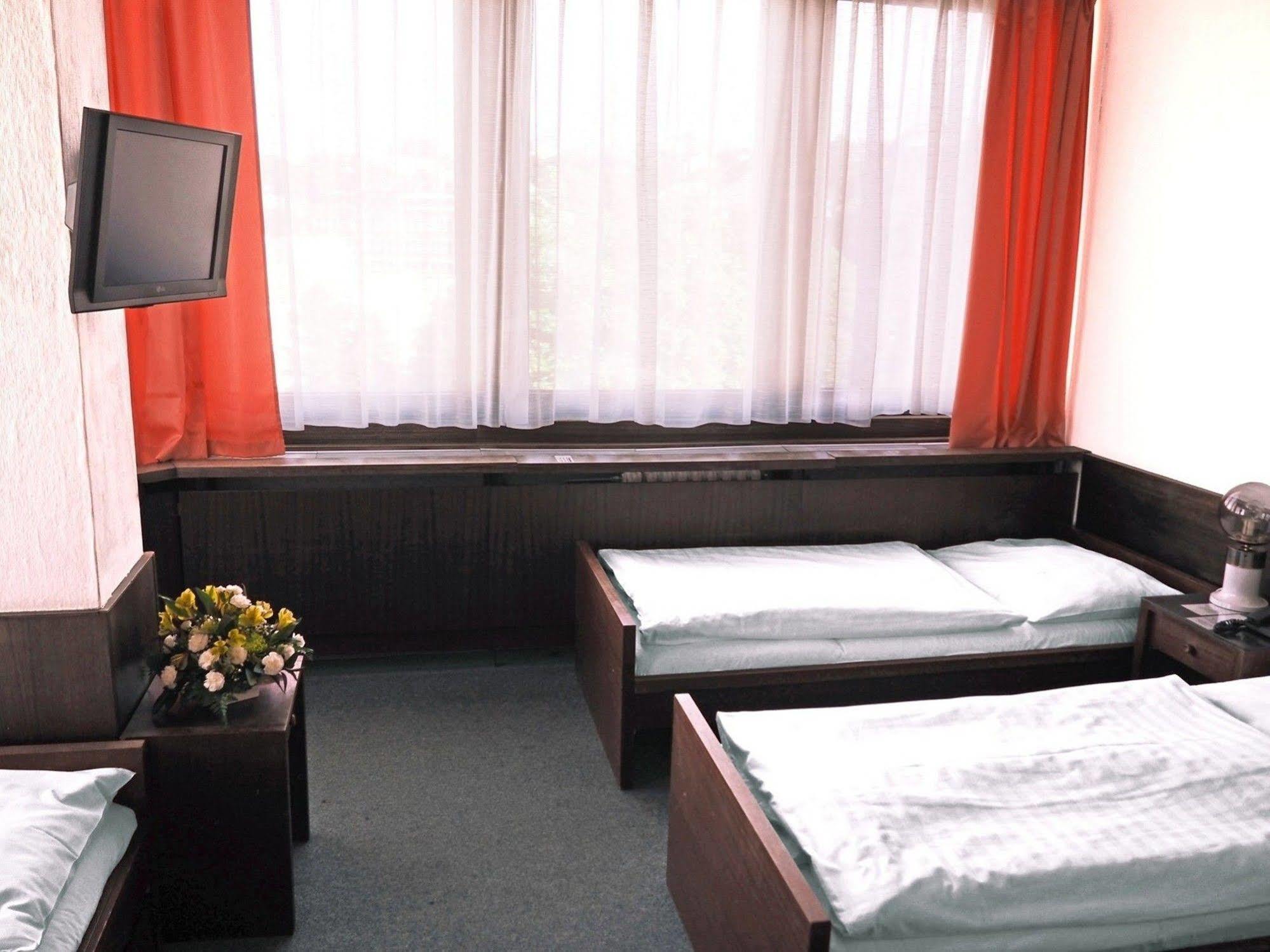 Hotel Vladimir Ústí nad Labem Extérieur photo